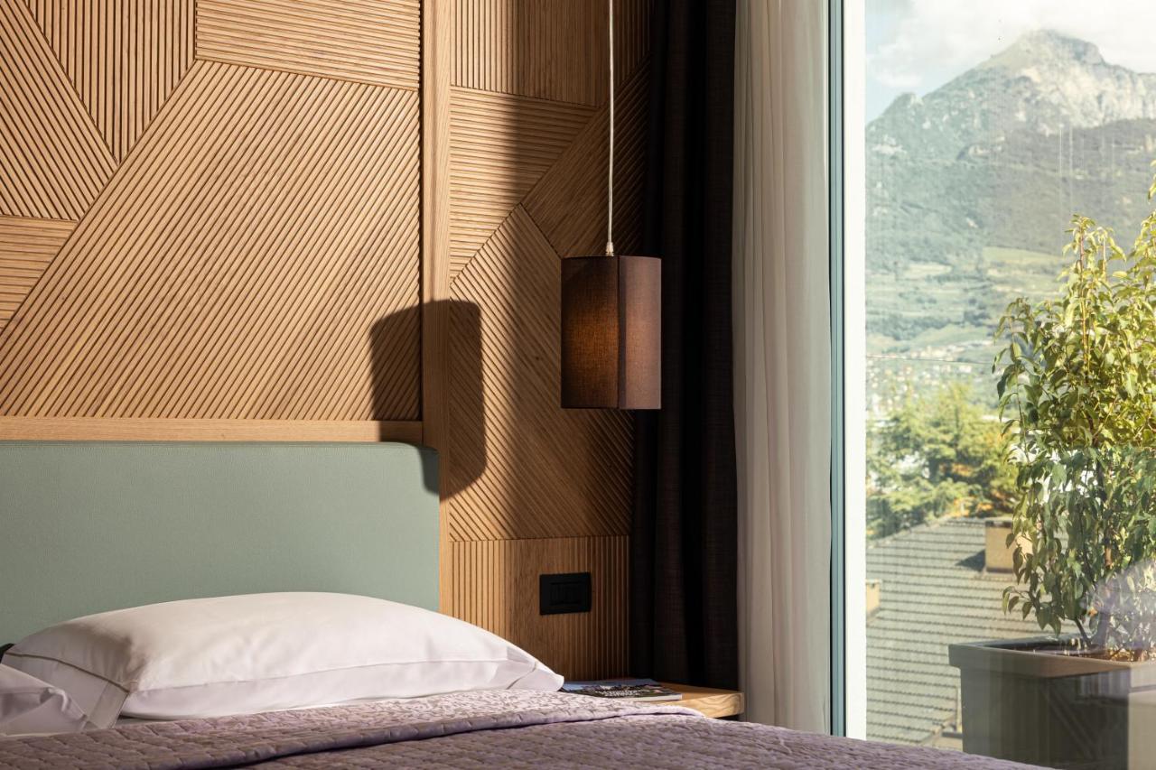 Aris Apartments & Sky Pool - Tonelli Hotels - Adult Friendly Riva del Garda Ngoại thất bức ảnh