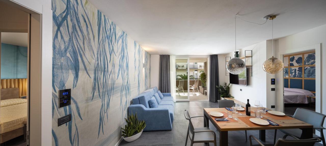 Aris Apartments & Sky Pool - Tonelli Hotels - Adult Friendly Riva del Garda Ngoại thất bức ảnh