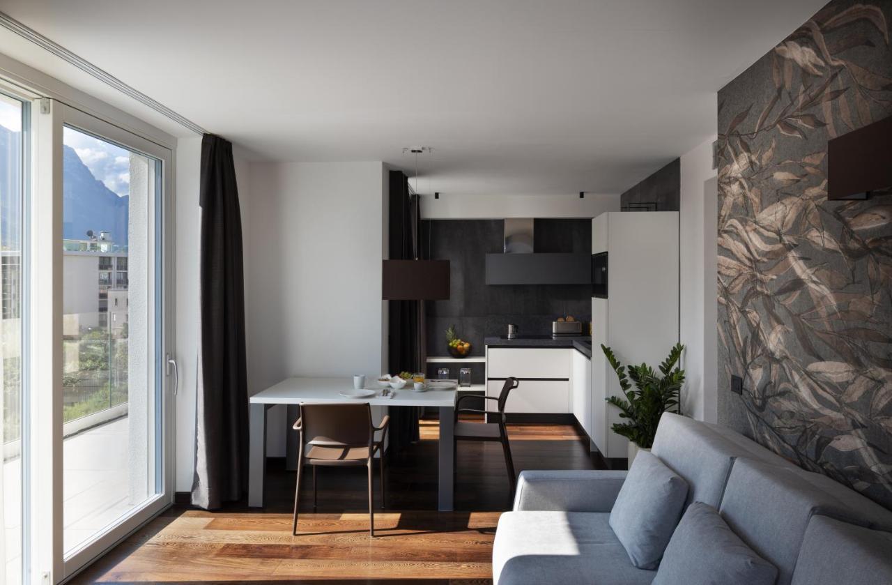 Aris Apartments & Sky Pool - Tonelli Hotels - Adult Friendly Riva del Garda Ngoại thất bức ảnh